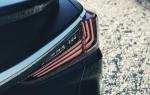 Lexus ES300h with Digital Door Monitors 2020 года (UK)
